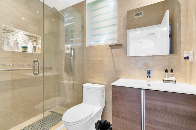 10824 NW 84th St 10824, Doral, FL 33178