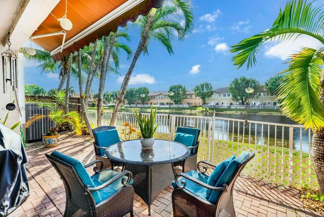 10824 NW 84th St 10824, Doral, FL 33178