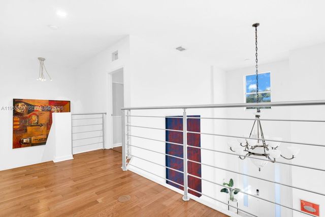 10824 NW 84th St 10824, Doral, FL 33178