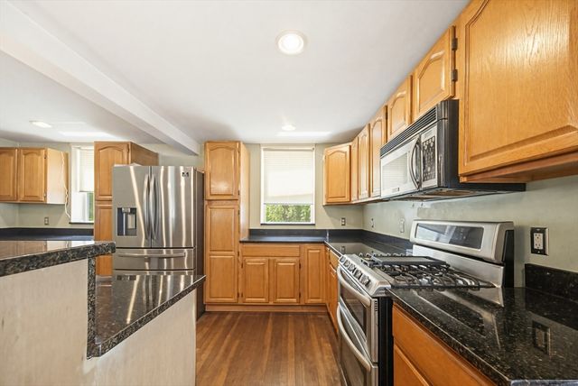 41 Jordan Road, Franklin, MA 02038