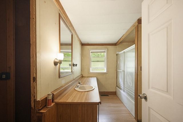 41 Jordan Road, Franklin, MA 02038