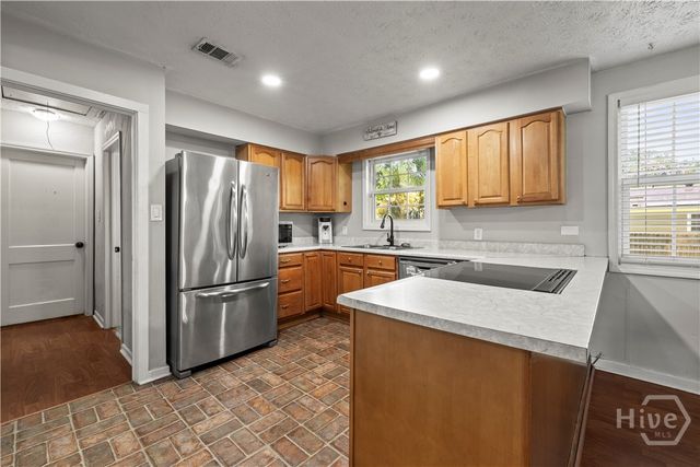 1001 Debbie Street, Savannah, GA 31410