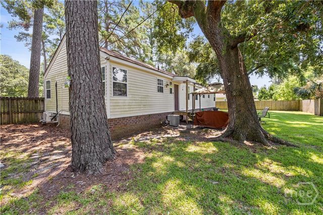 1001 Debbie Street, Savannah, GA 31410