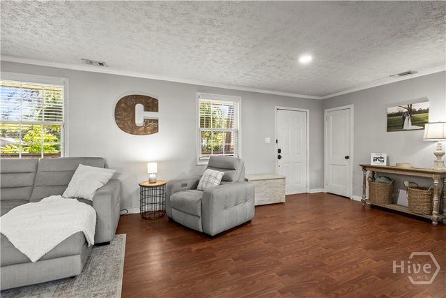 1001 Debbie Street, Savannah, GA 31410