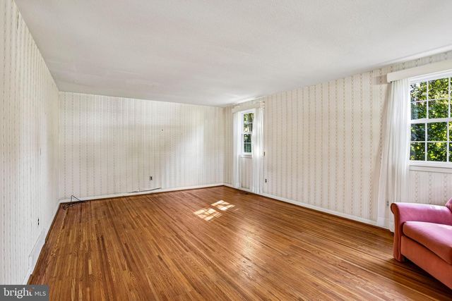 625 CAMBRIDGE RD, Brookhaven, PA 19015