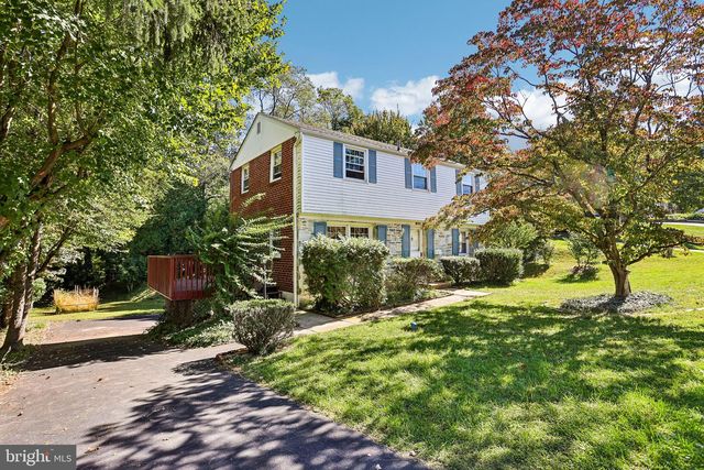 625 CAMBRIDGE RD, Brookhaven, PA 19015
