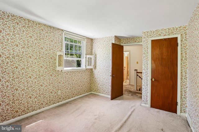 625 CAMBRIDGE RD, Brookhaven, PA 19015