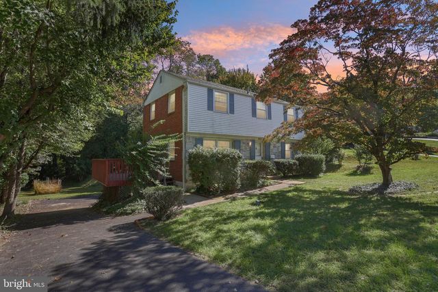 625 CAMBRIDGE RD, Brookhaven, PA 19015
