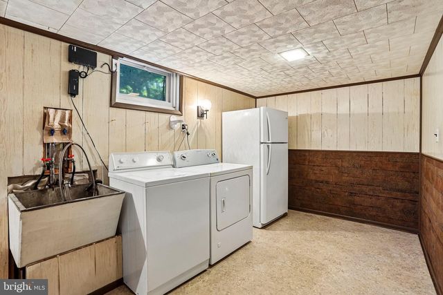 625 CAMBRIDGE RD, Brookhaven, PA 19015