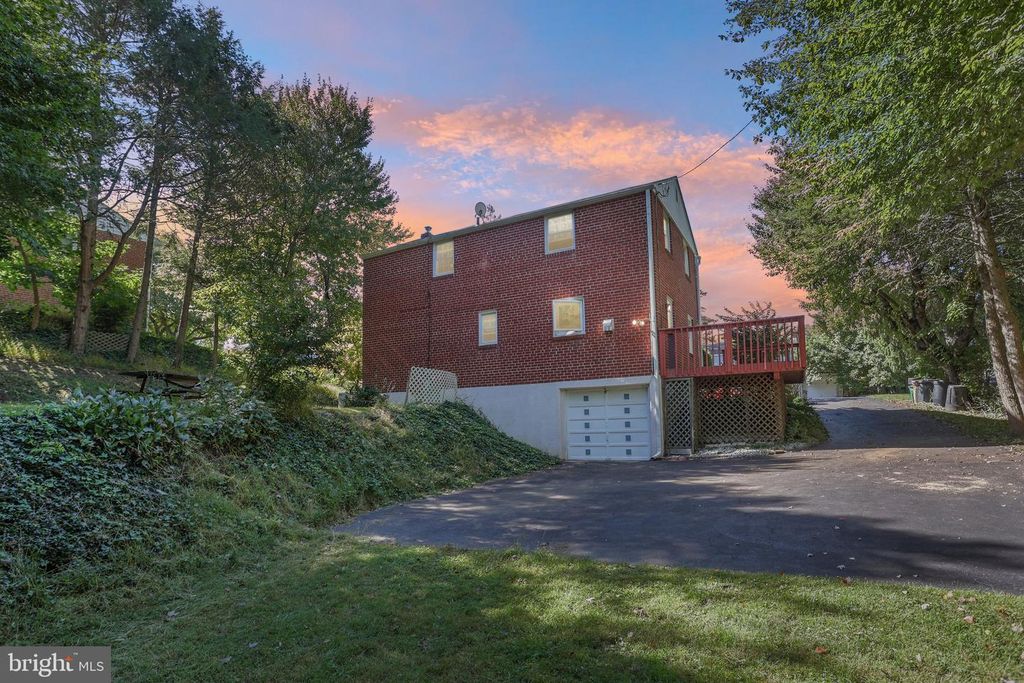 625 CAMBRIDGE RD, BROOKHAVEN, PA 19015 — photo 5