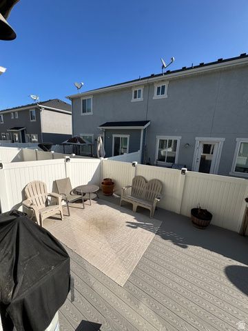 7410 N COTTAGE LN, Eagle Mountain, UT 84005