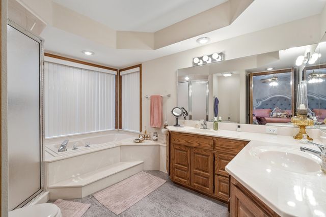 11 Seville Lane, Hot Springs Village, AR 71909