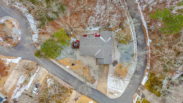 11 Seville Lane, Hot Springs Village, AR 71909