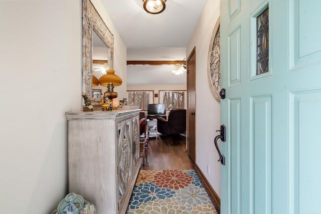 11 Seville Lane, Hot Springs Village, AR 71909