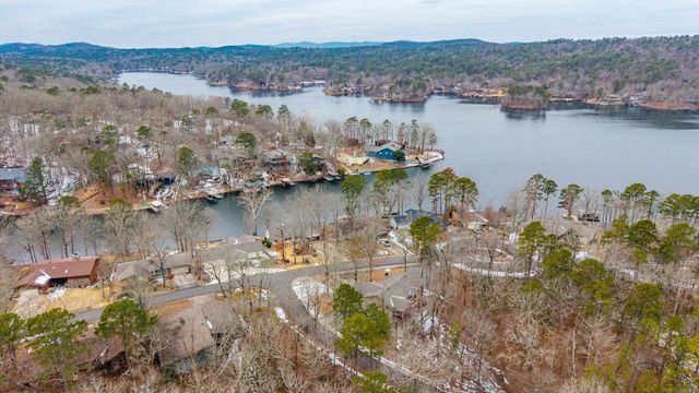 11 Seville Lane, Hot Springs Village, AR 71909