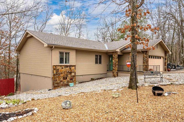 11 Seville Lane, Hot Springs Village, AR 71909