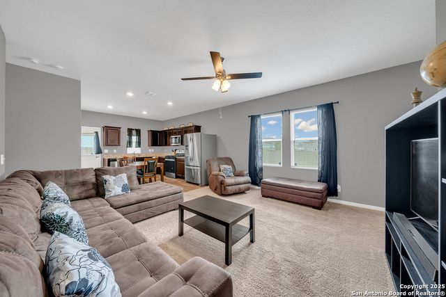 5144 Morning Graze, St Hedwig, TX 78152