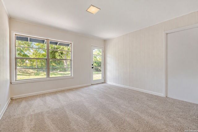 706 Clearview Dr, San Antonio, TX 78228