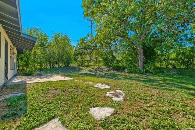 706 Clearview Dr, San Antonio, TX 78228