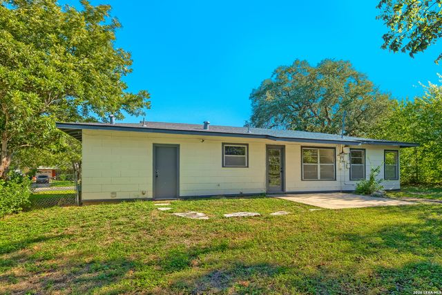706 Clearview Dr, San Antonio, TX 78228