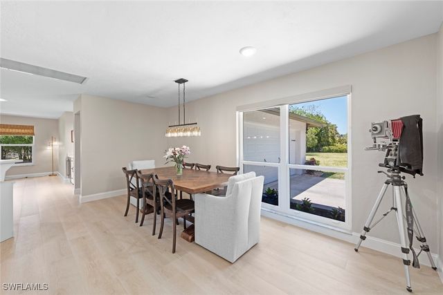 3795 Liberty SQ, Fort Myers, FL 33908