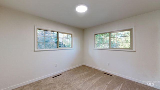 204 N Blaine, Moscow, ID 83843