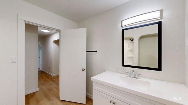 204 N Blaine, Moscow, ID 83843