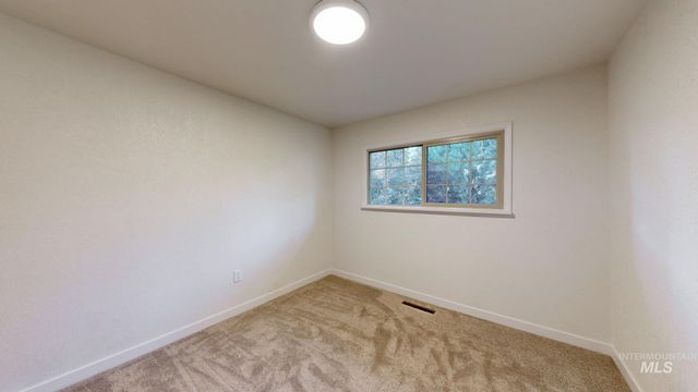 204 N Blaine, Moscow, ID 83843