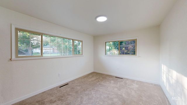 204 N Blaine, Moscow, ID 83843