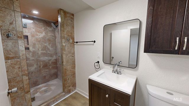 204 N Blaine, Moscow, ID 83843