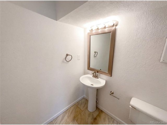 5232 E 116th Ave, Thornton, CO 80233