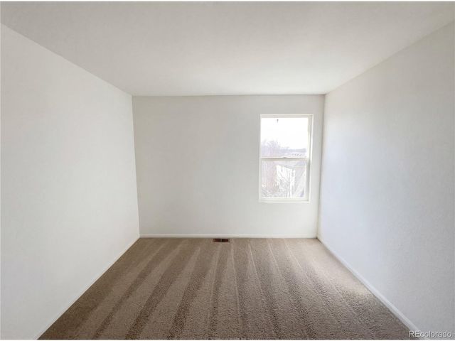 5232 E 116th Ave, Thornton, CO 80233