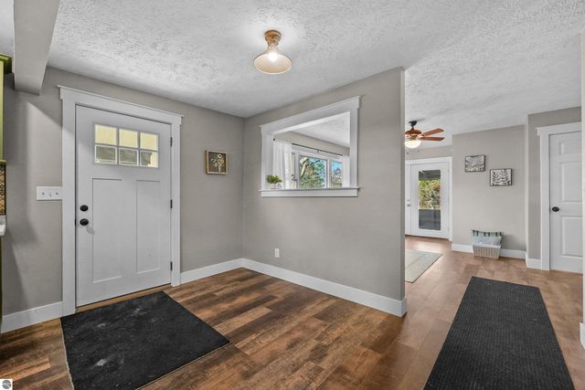 8230 W Lotan Road, Lake City, MI 49651