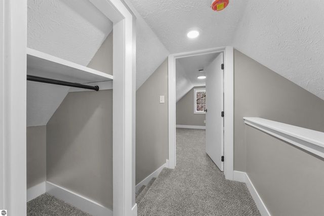 8230 W Lotan Road, Lake City, MI 49651