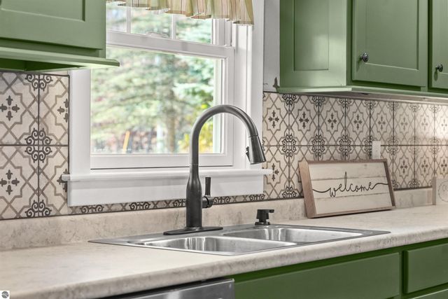 8230 W Lotan Road, Lake City, MI 49651