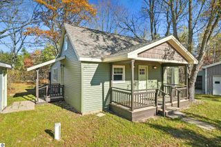 8230 W Lotan Road, Lake City, MI 49651