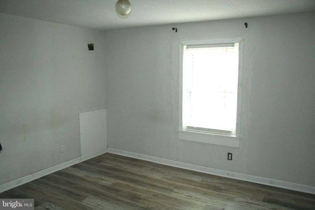 Image 20 of property listing at 5850 BROOK ST, Salisbury, MD 21801