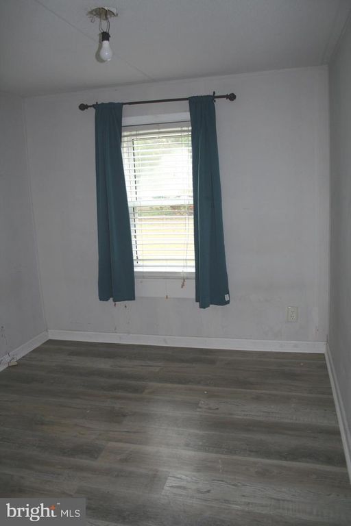 Image 5 of property listing at 5850 BROOK ST, Salisbury, MD 21801