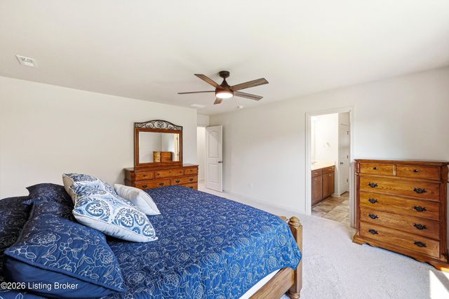 4603 Golden Eagle Dr, Louisville, KY 40245