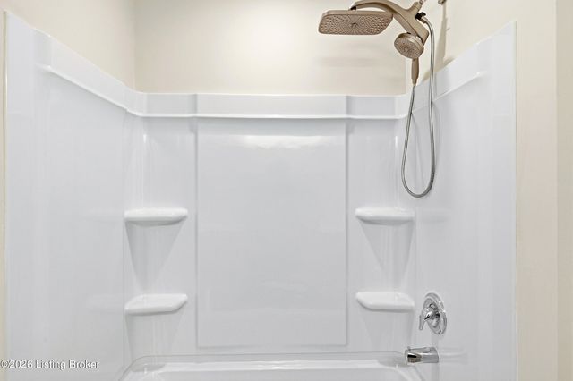 4603 Golden Eagle Dr, Louisville, KY 40245