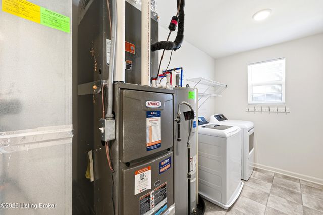 4603 Golden Eagle Dr, Louisville, KY 40245