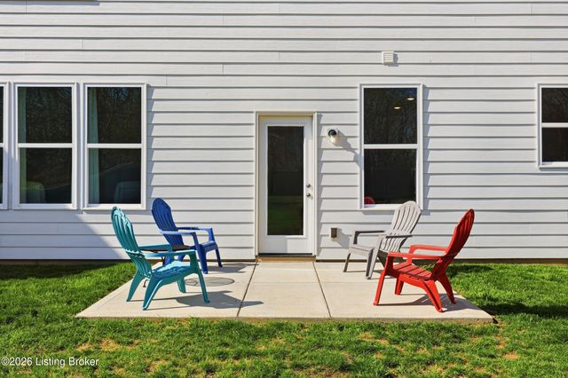 4603 Golden Eagle Dr, Louisville, KY 40245