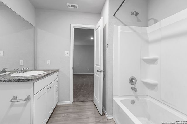 10746 Prusiner, Converse, TX 78109