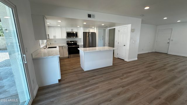 4140 W Orchid Lane, Phoenix, AZ 85051