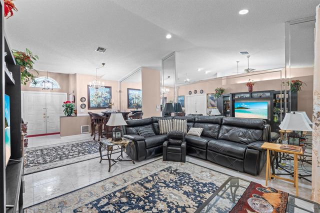 4520 Catamaran Circle, Boynton Beach, FL 33436