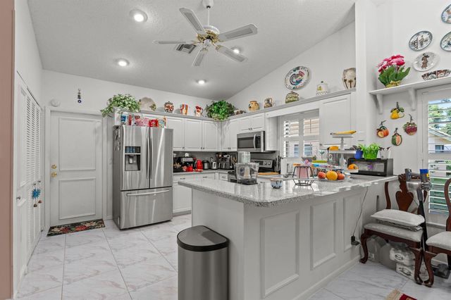 4520 Catamaran Circle, Boynton Beach, FL 33436