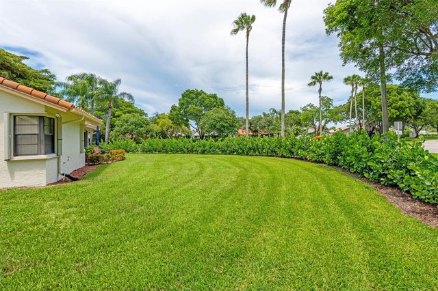 4520 Catamaran Circle, Boynton Beach, FL 33436