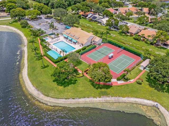 4520 Catamaran Circle, Boynton Beach, FL 33436