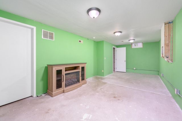 207 N Florence St, Wichita, KS 67212