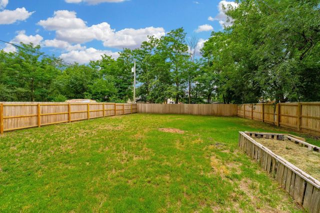207 N Florence St, Wichita, KS 67212